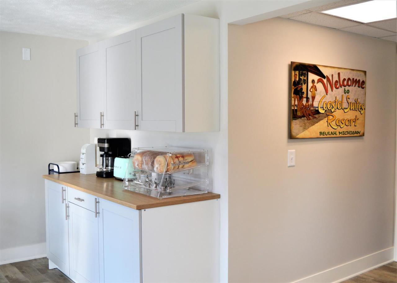 Coastal Suites Resort Beulah Екстер'єр фото